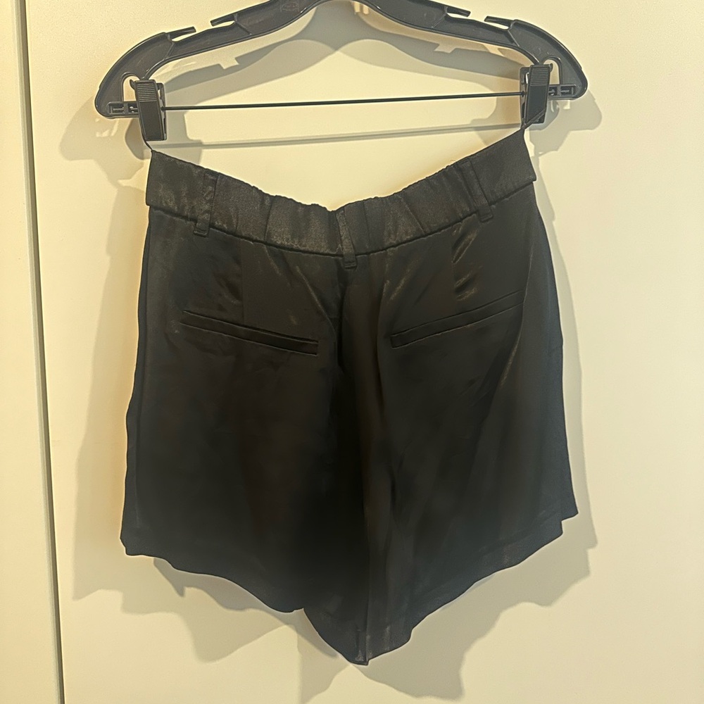 Zara NWT Black Women's silk shorts size small - Picture 3 of 3